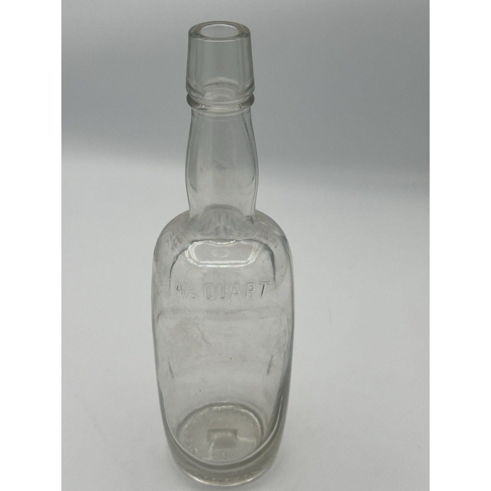 Vintage 4/5 Quart Whiskey Liquor Bottle Federal Law Forbids Reuse Clear Glass